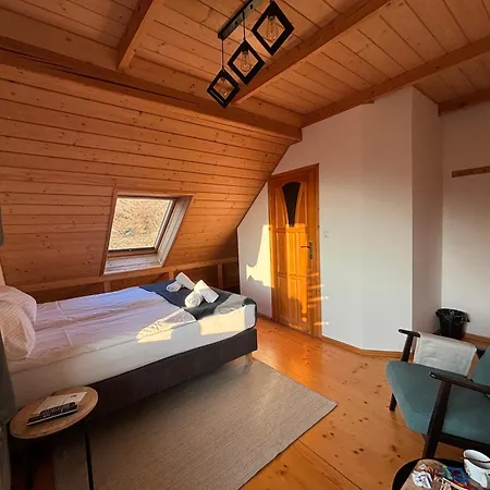 Michalowka Na Kubalowej Lace 3* シュチルク